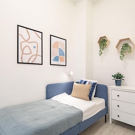 Central Room For Solo Traveller Budapest Extérieur photo